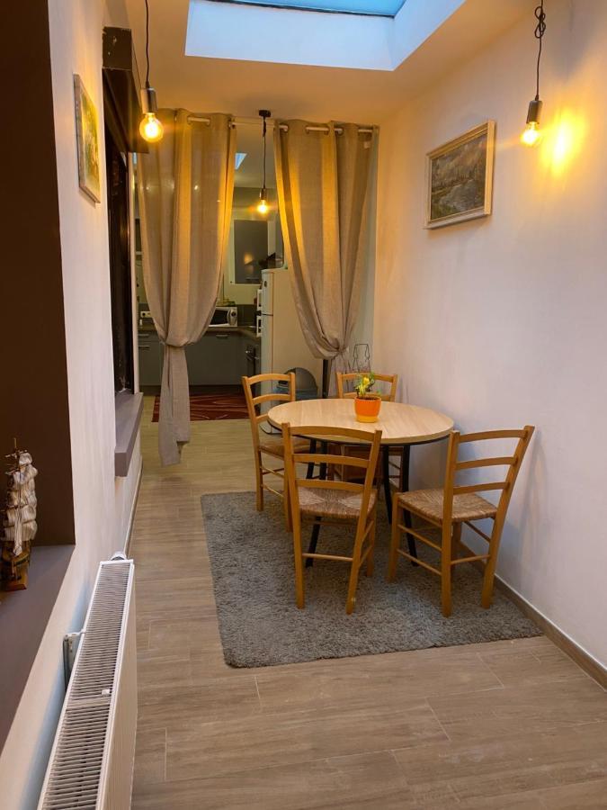 Superbe Appartement Charleroi Exterior foto