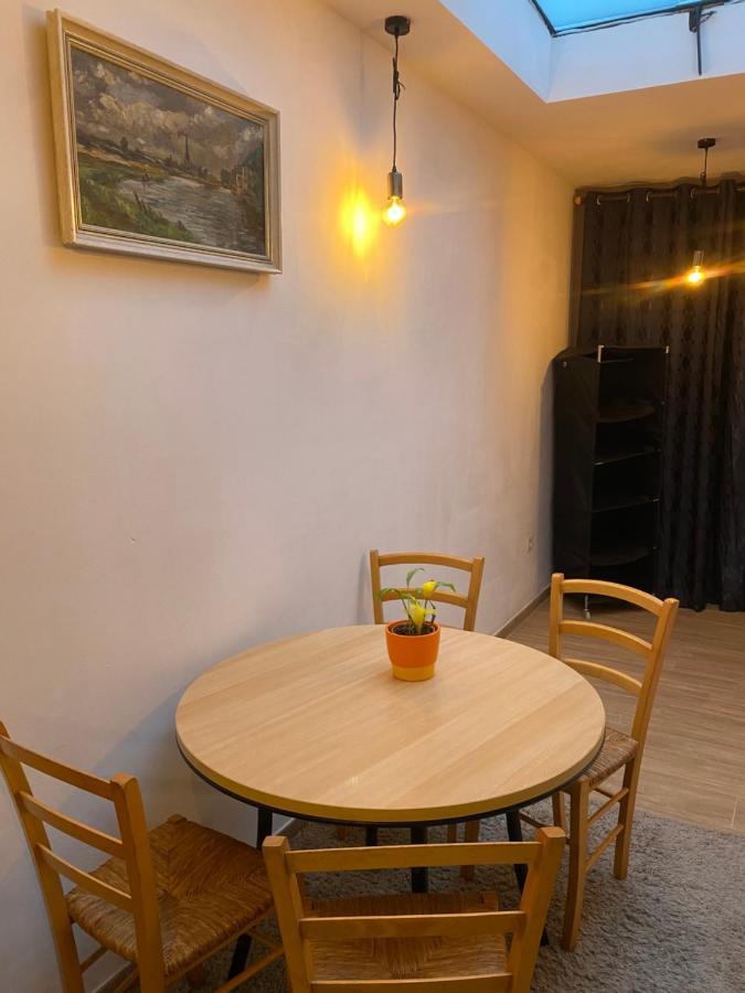 Superbe Appartement Charleroi Exterior foto